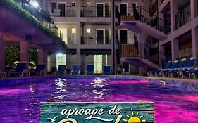 Vila Aproape De Mare/ La Castel